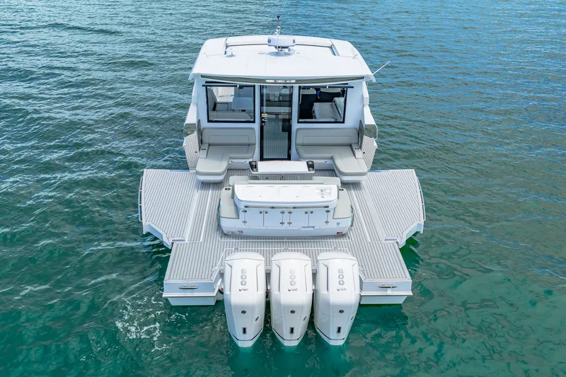 Slide: The Image of Cruisers 50GLS OB 2026 - 7157708