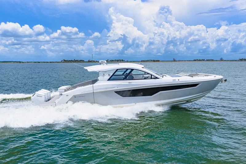 Slide: The Image of Cruisers 50GLS OB 2026 - 7157715