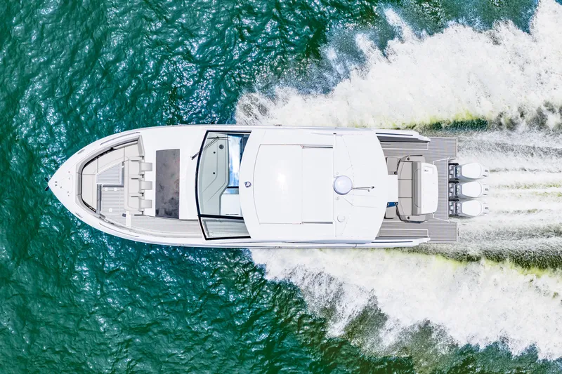 Slide: The Image of Cruisers 50GLS OB 2026 - 7157722