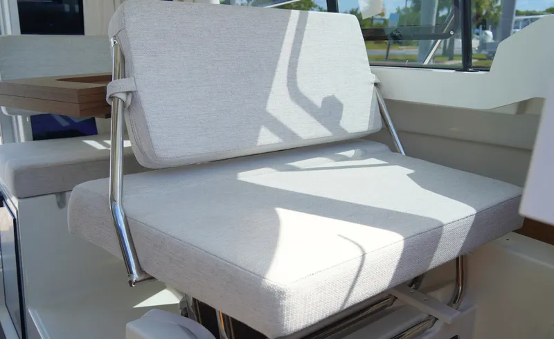 Slide: The Image of Jeanneau NC 795 S2 2023 - 6083776