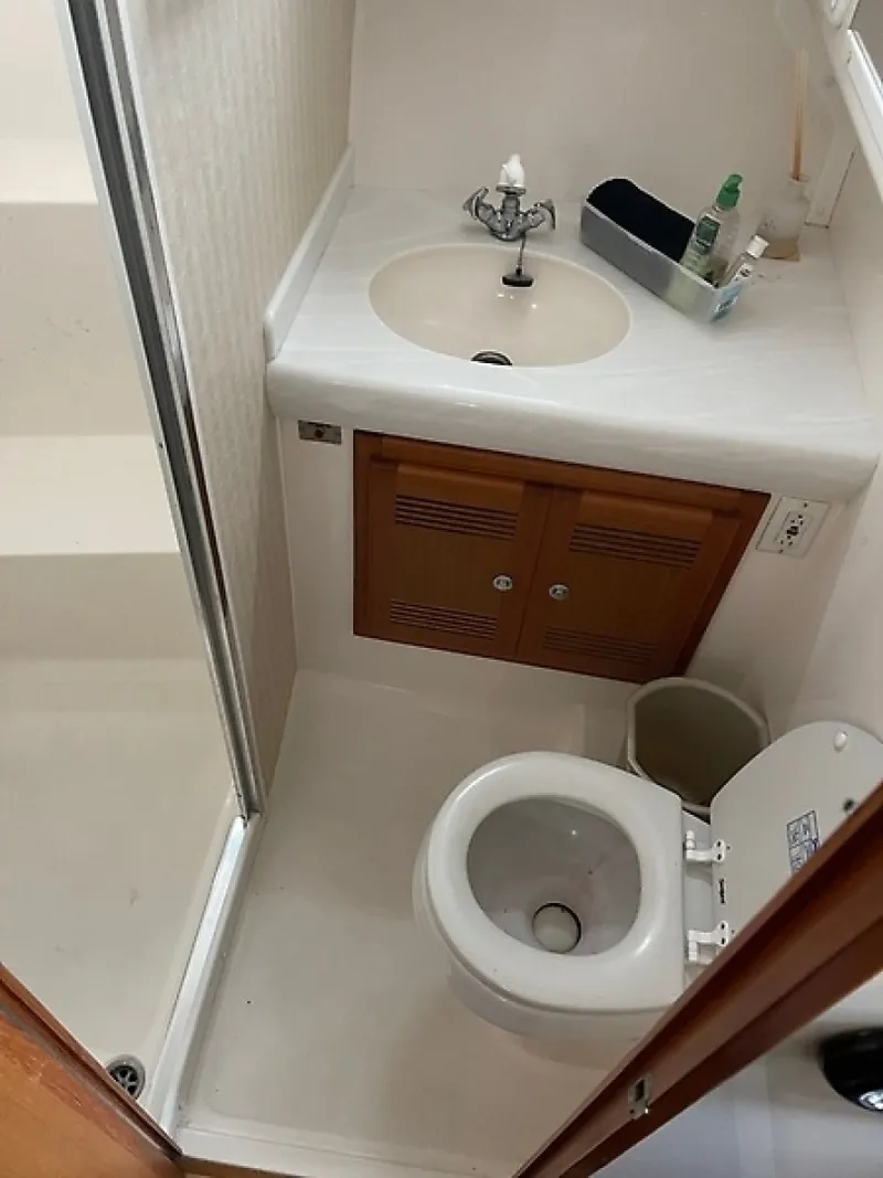 Slide: The Image of Cabo 35 Flybridge Sportfisher 2005 - 6084067