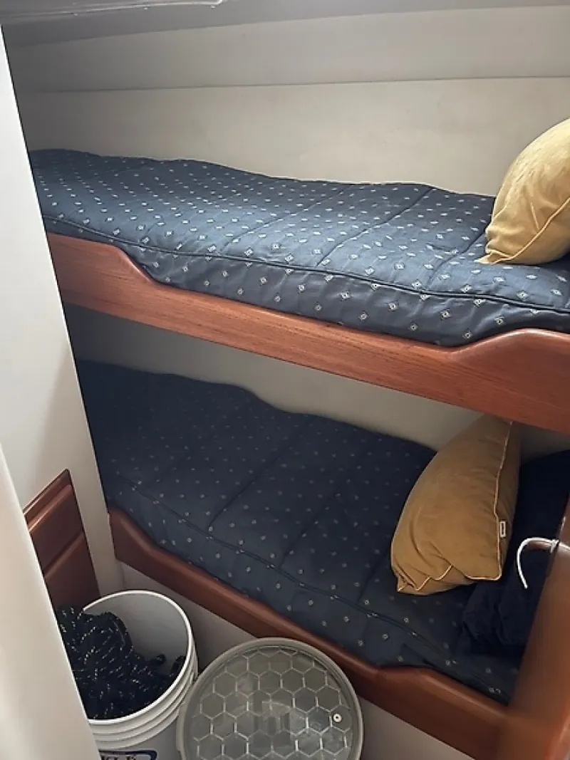Slide: The Image of Cabo 35 Flybridge Sportfisher 2005 - 6084068