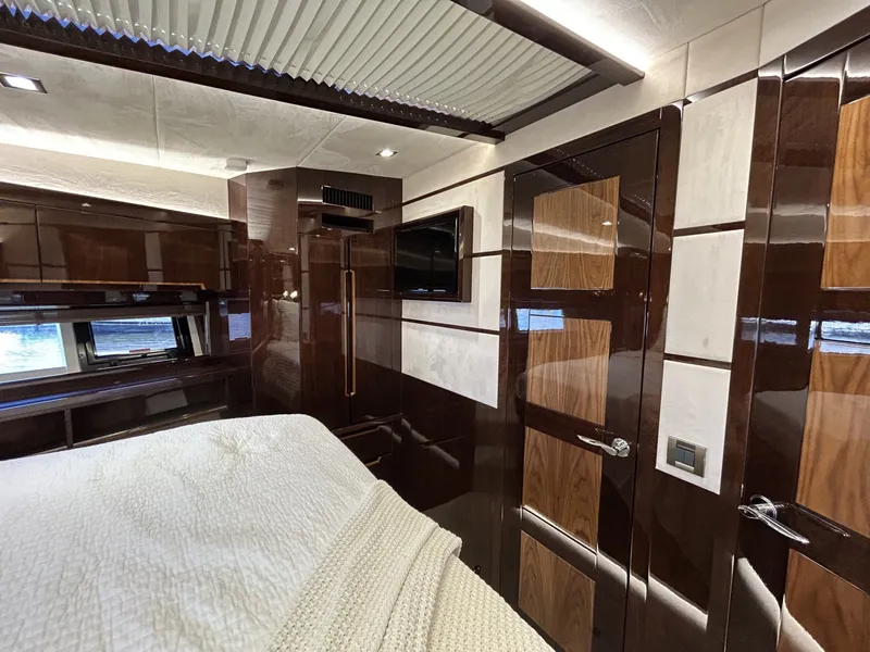 Slide: The Image of Galeon 550 FLY 2019 - 6084112