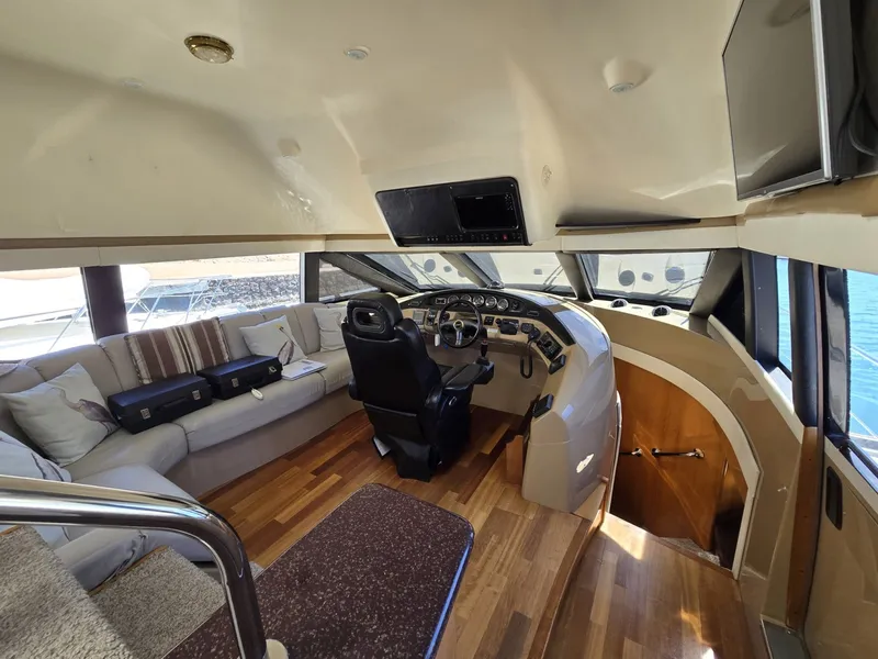 Slide: The Image of Carver Yachts 570 Voyager Pilothouse 2001 - 6084338