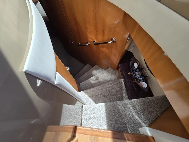 Slide: The Image of Carver Yachts 570 Voyager Pilothouse 2001 - 6084343