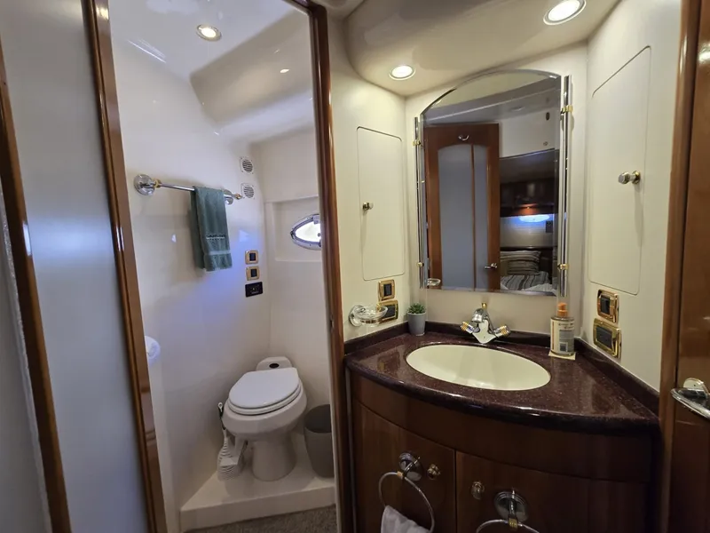 Slide: The Image of Carver Yachts 570 Voyager Pilothouse 2001 - 6084348