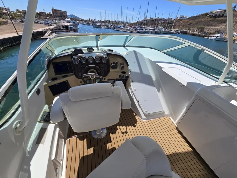 Slide: The Image of Carver Yachts 570 Voyager Pilothouse 2001 - 6084354