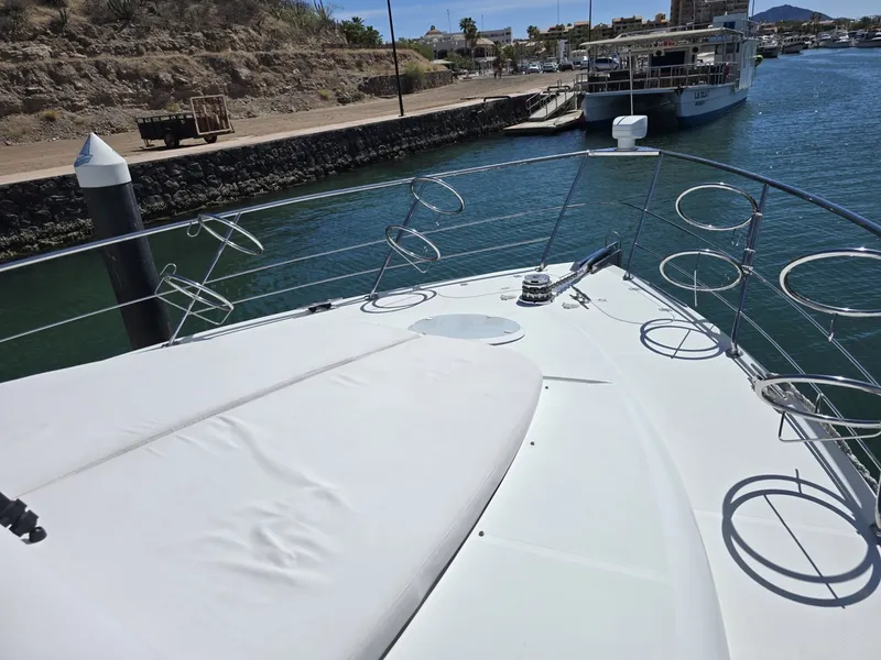 Slide: The Image of Carver Yachts 570 Voyager Pilothouse 2001 - 6084320