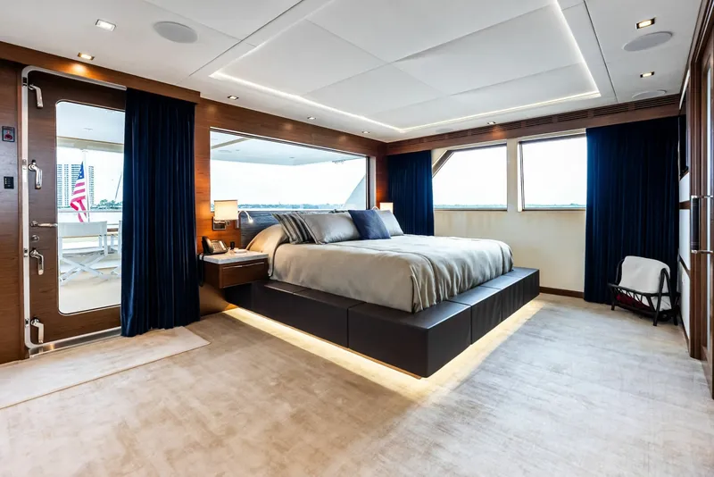 Slide: The Image of Master stateroom on Bridge Deck  - 6154953