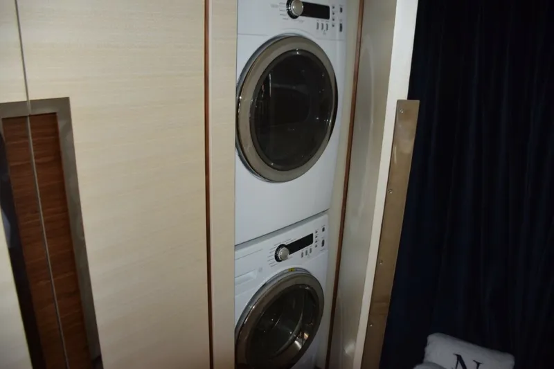 Slide: The Image of Master Laundry - 6155210