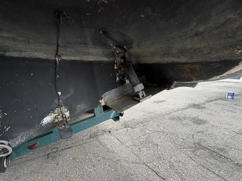 Slide: The Image of Rinker 266 Fiesta Vee 1998 - 6113603