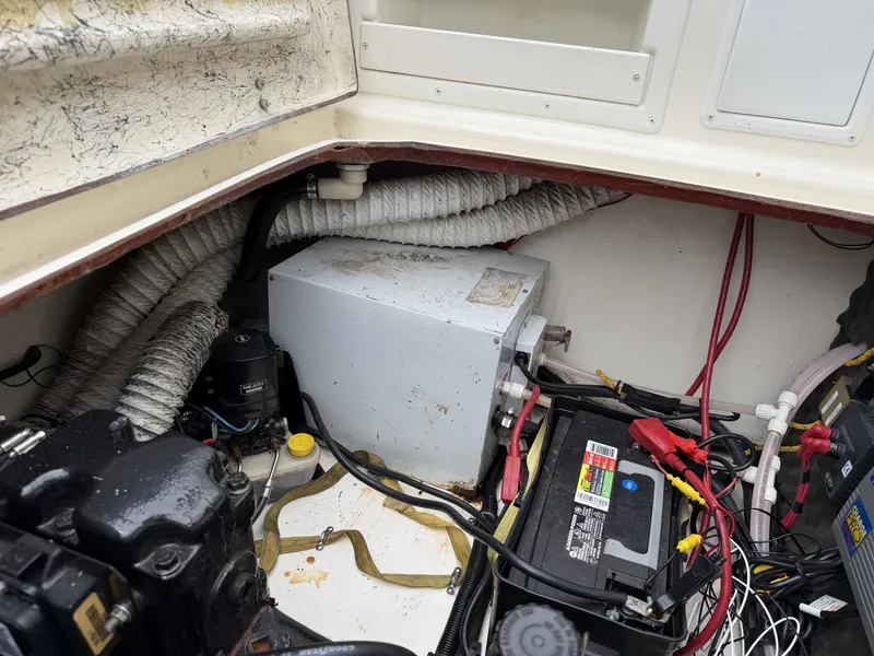 Slide: The Image of Rinker 266 Fiesta Vee 1998 - 6113608
