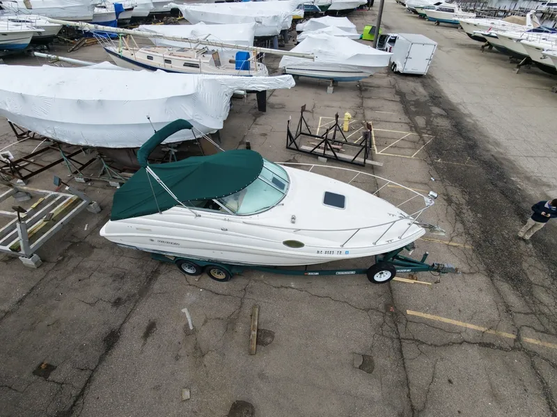 Slide: The Image of Rinker 266 Fiesta Vee 1998 - 6113570