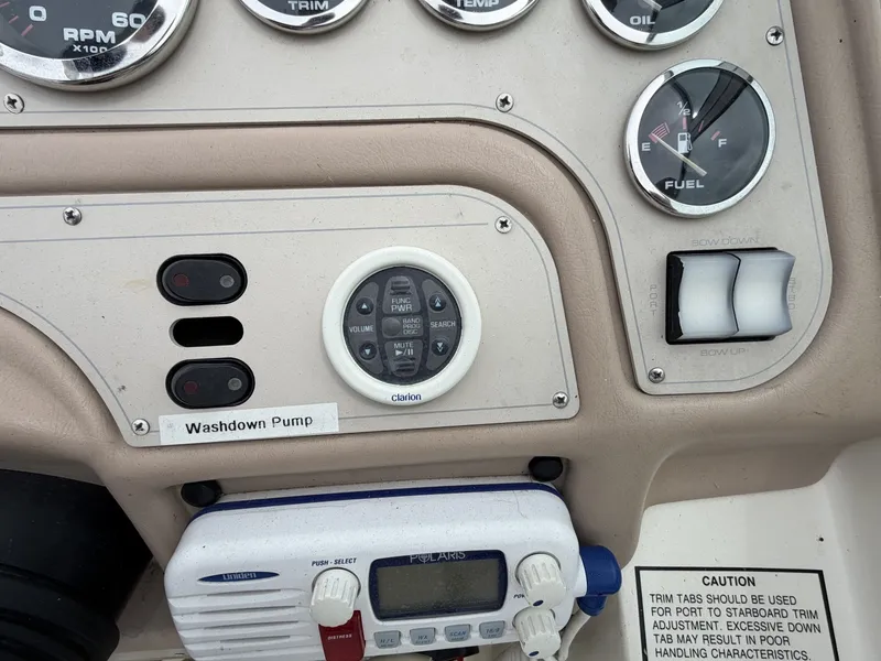 Slide: The Image of Rinker 266 Fiesta Vee 1998 - 6113624