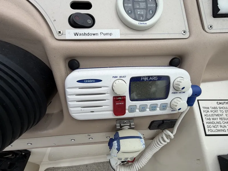 Slide: The Image of Rinker 266 Fiesta Vee 1998 - 6113625