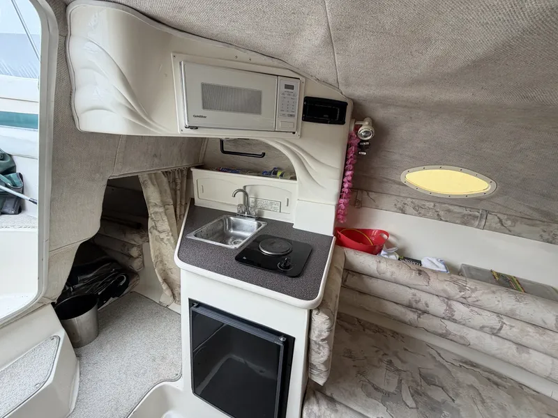 Slide: The Image of Rinker 266 Fiesta Vee 1998 - 6113638