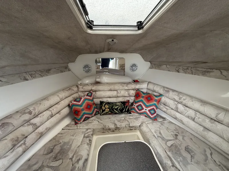 Slide: The Image of Rinker 266 Fiesta Vee 1998 - 6113641