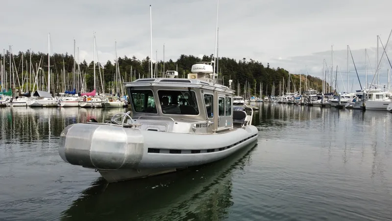 Slide: The Image of Safe Boats 25 Defender 2006 - 6108773