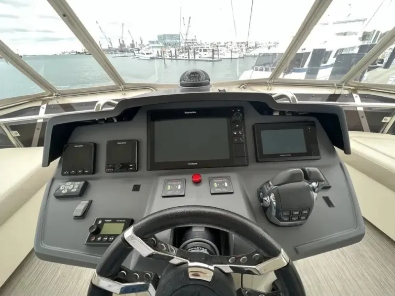 Slide: The Image of Aquila 44 YACHT 2018 - 6087646