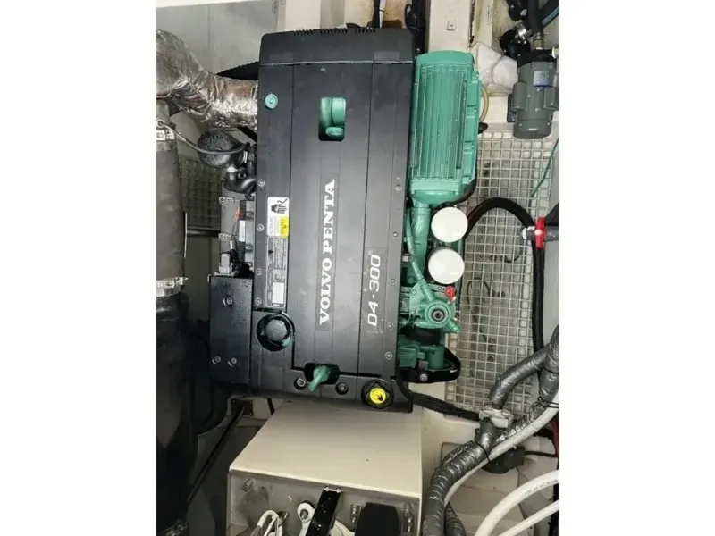 Slide: The Image of Aquila 44 YACHT 2018 - 6087647