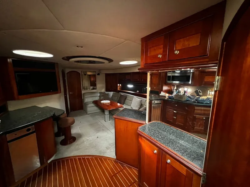 Slide: The Image of Cruisers Express 560 2006 - 6106248