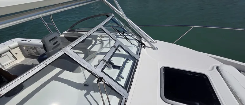 Slide: The Image of Boston Whaler 305 Conquest 2007 - 6088260