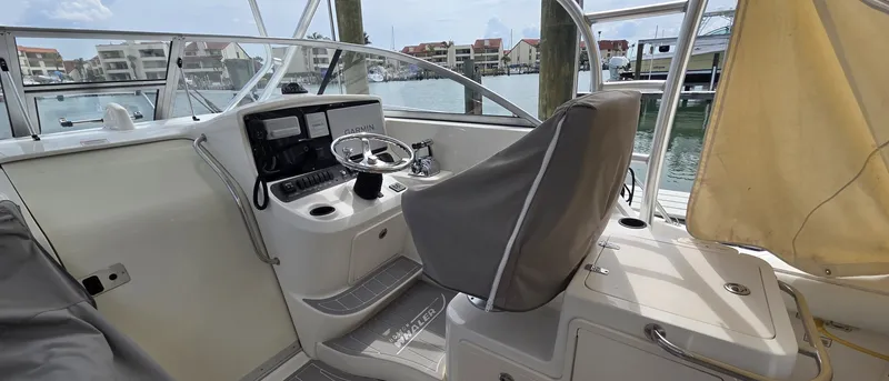 Slide: The Image of Boston Whaler 305 Conquest 2007 - 6088297