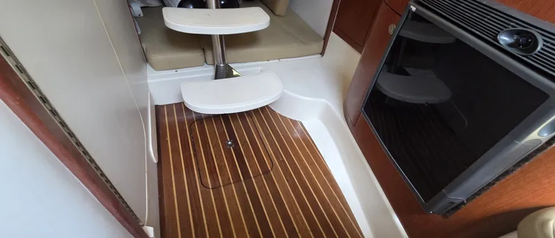 Slide: The Image of Boston Whaler 305 Conquest 2007 - 6088306