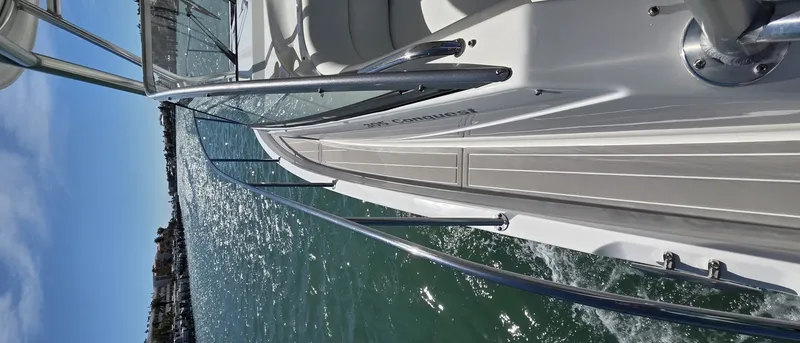 Slide: The Image of Boston Whaler 305 Conquest 2007 - 6088256