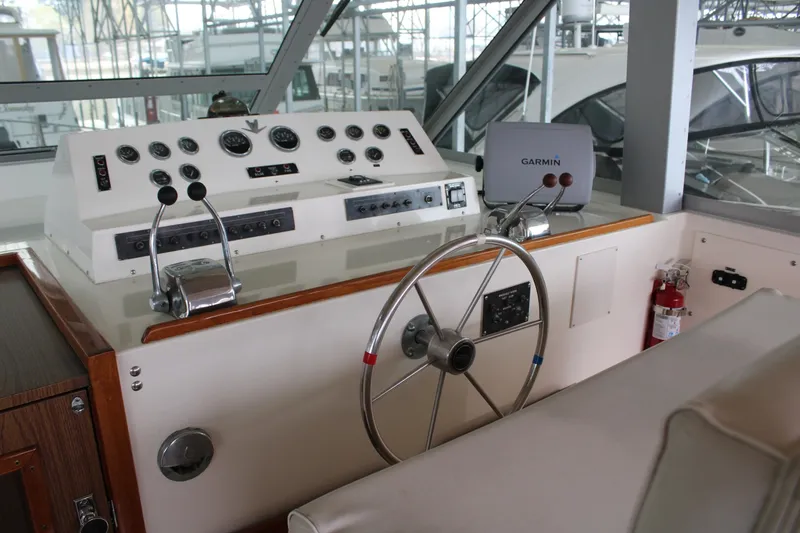 Slide: The Image of 42 ft Bertram - Bridge View - 6163808