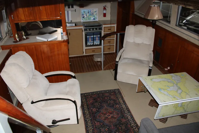 Slide: The Image of 42 ft Bertram - Salon looking forward - 6163822