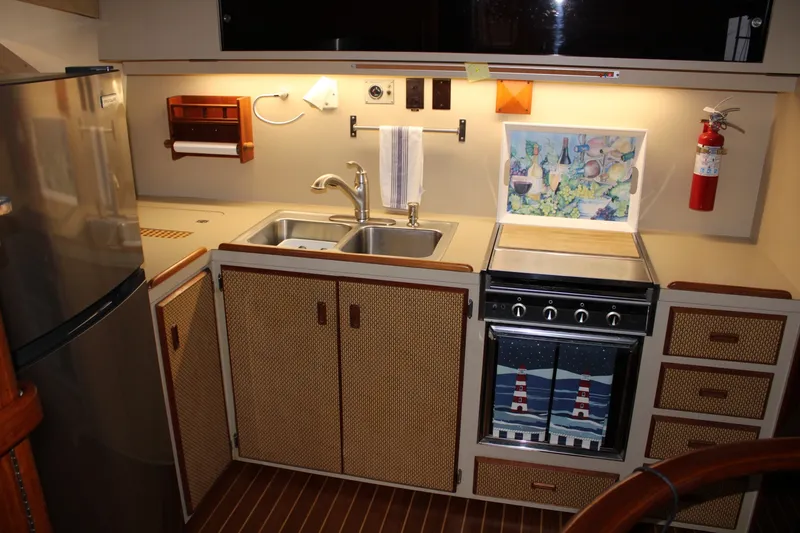Slide: The Image of 42 ft Bertram - Galley - 6163824