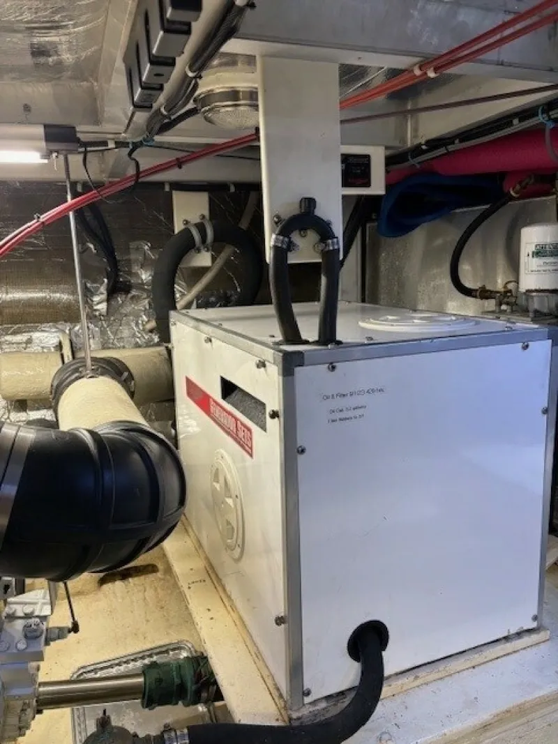 Slide: The Image of Navigator Pilothouse 2001 - 6088562