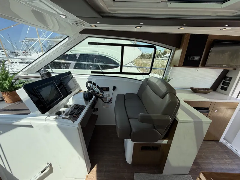 Slide: The Image of Cruisers 41 Cantius 2016 - 6088969