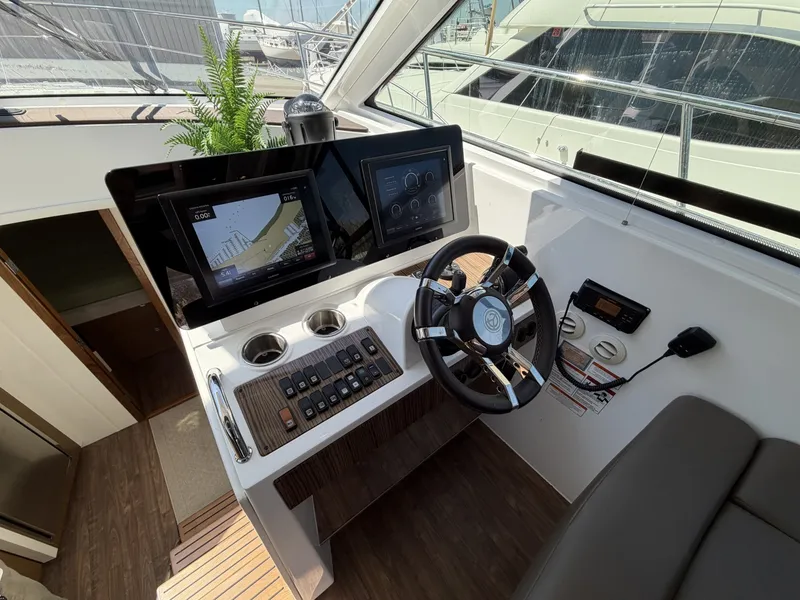 Slide: The Image of Cruisers 41 Cantius 2016 - 6088970