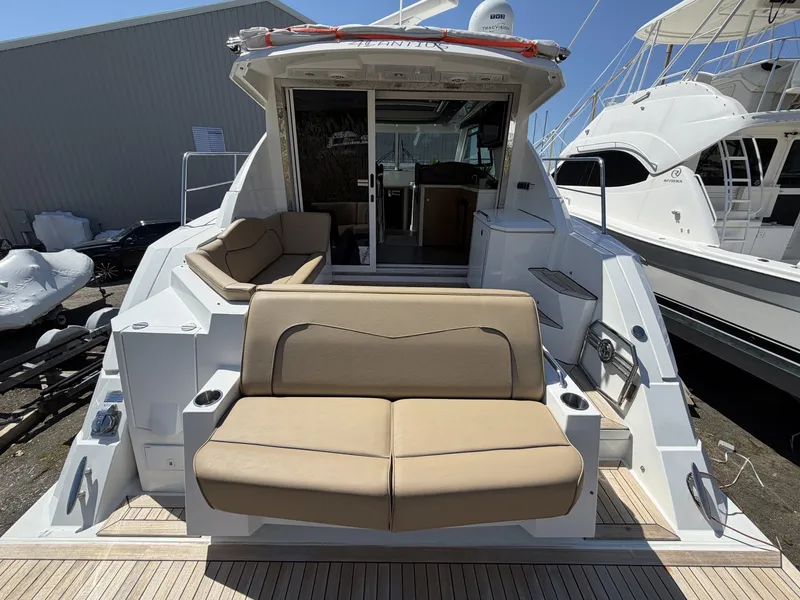 Slide: The Image of Cruisers 41 Cantius 2016 - 6088960
