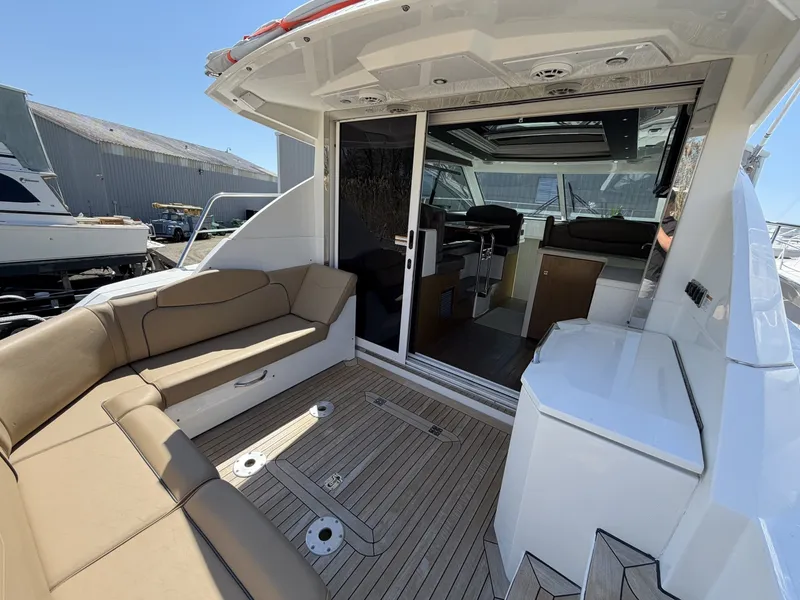 Slide: The Image of Cruisers 41 Cantius 2016 - 6088962