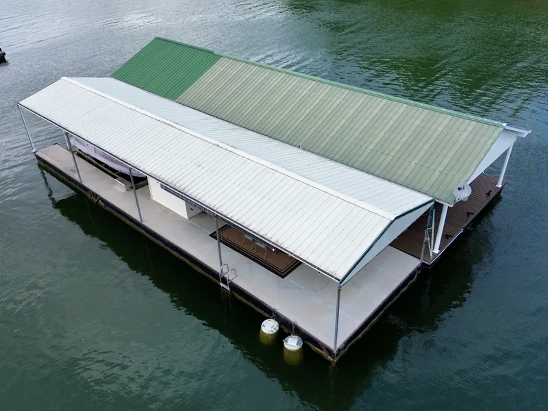 Slide: The Image of Custom 20 x 53 Floating Cabin - Approx 999/sqft 2002 - 6089593