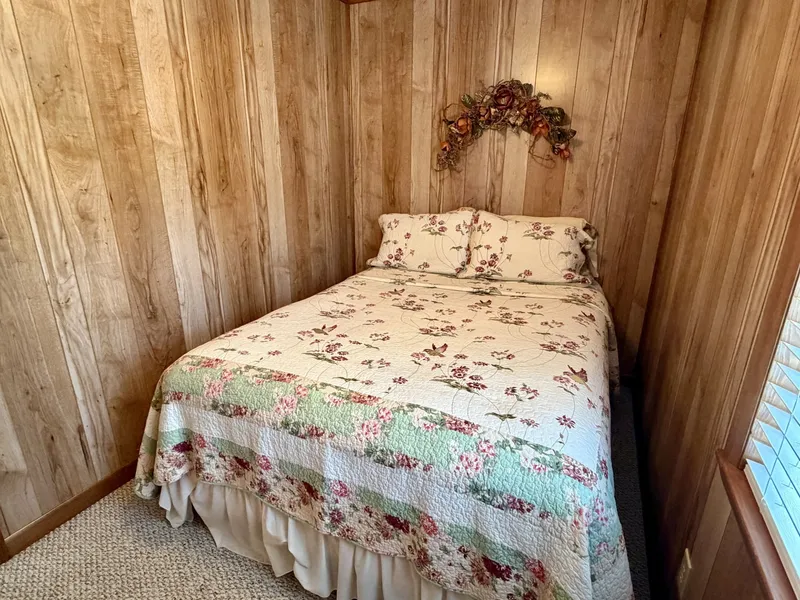 Slide: The Image of Custom 20 x 53 Floating Cabin - Approx 999/sqft 2002 - 6089510