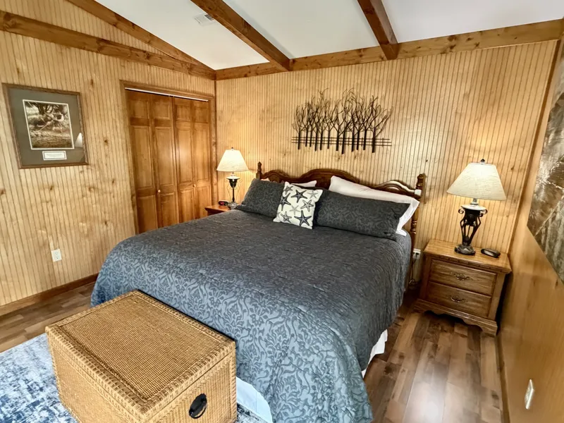 Slide: The Image of Custom 20 x 53 Floating Cabin - Approx 999/sqft 2002 - 6089536