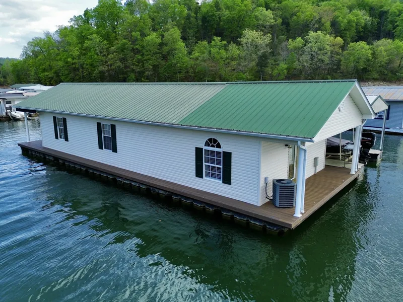 Slide: The Image of Custom 20 x 53 Floating Cabin - Approx 999/sqft 2002 - 6089410