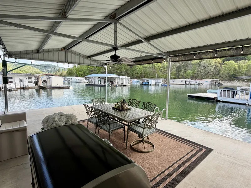 Slide: The Image of Custom 20 x 53 Floating Cabin - Approx 999/sqft 2002 - 6089554