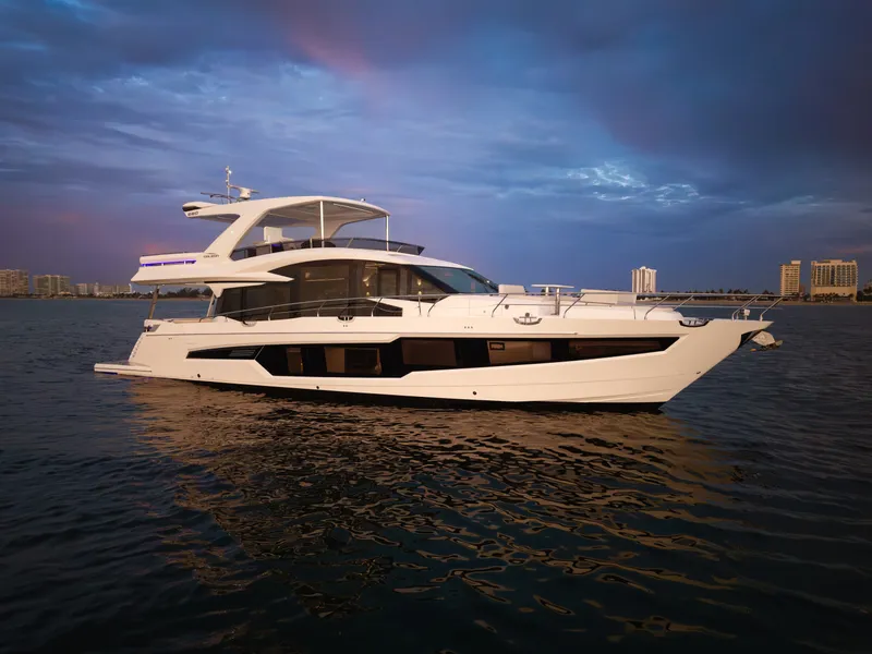 Slide: The Image of Galeon 680 FLY 2026 - 6350573