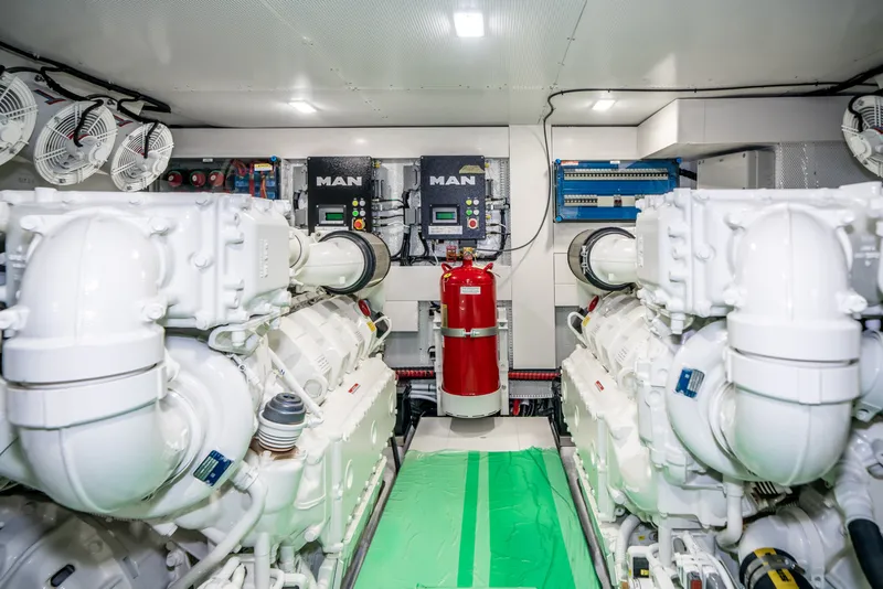 Slide: The Image of Galeon 680 FLY 2026 - 6089770