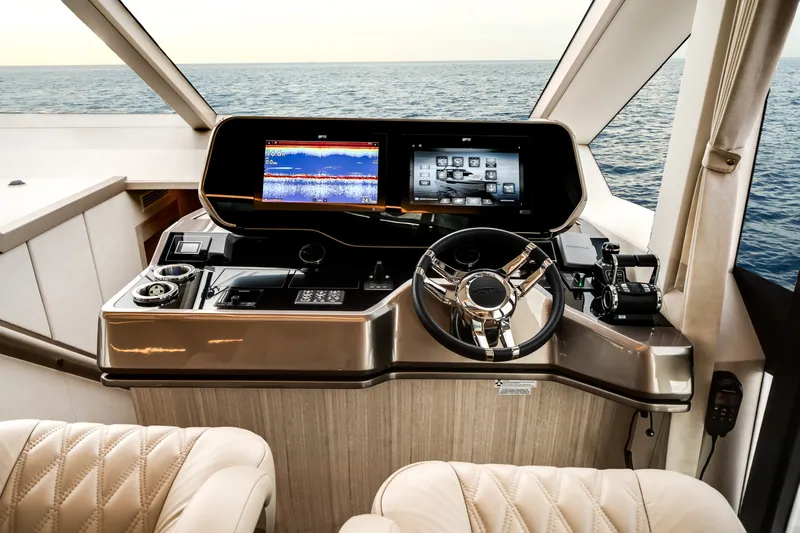 Slide: The Image of Galeon 680 FLY 2026 - 6350613