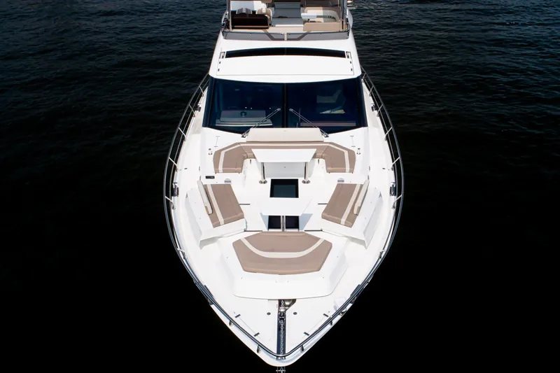 Slide: The Image of Galeon 680 FLY 2026 - 6089774