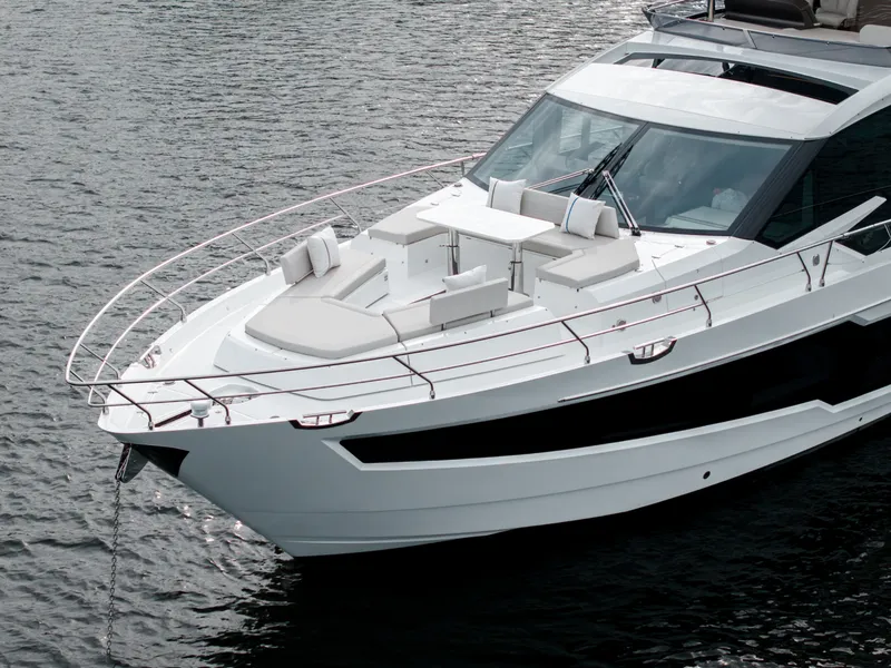 Slide: The Image of Galeon 680 FLY 2026 - 6350642