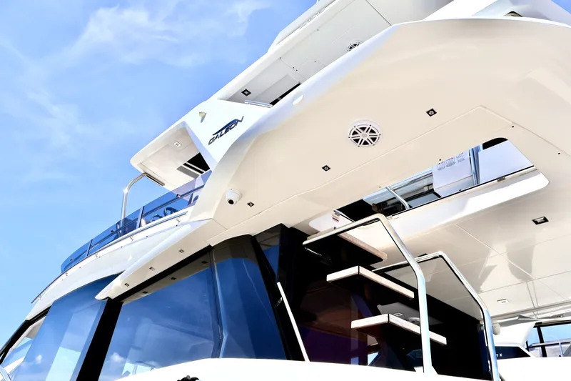 Slide: The Image of Galeon 500 FLY 2022 - 6089784