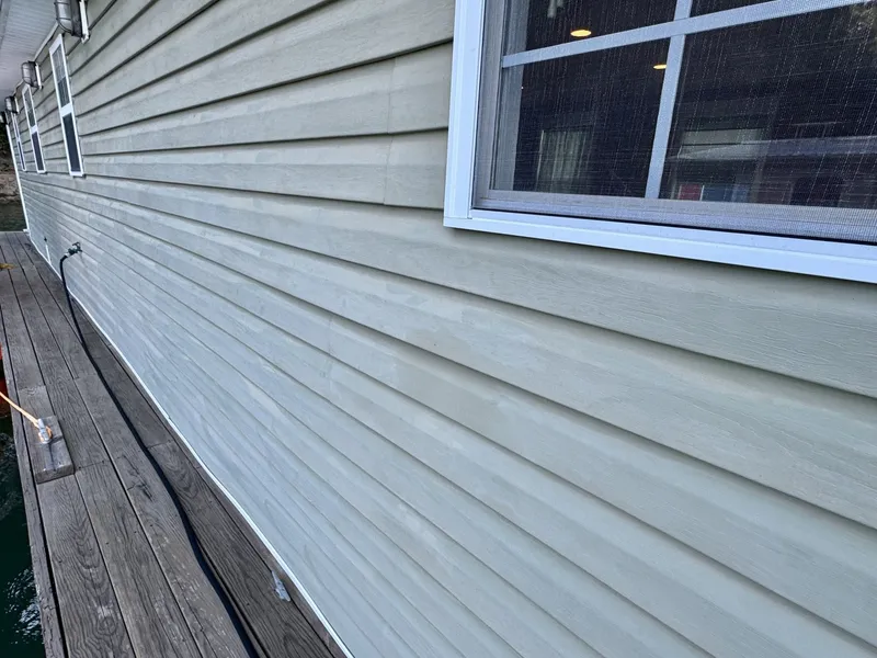 Slide: The Image of Custom 20 x 43 Floating Cabin - Approx 812sqft 2006 - 6090011