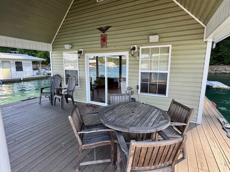 Slide: The Image of Custom 20 x 43 Floating Cabin - Approx 812sqft 2006 - 6089930